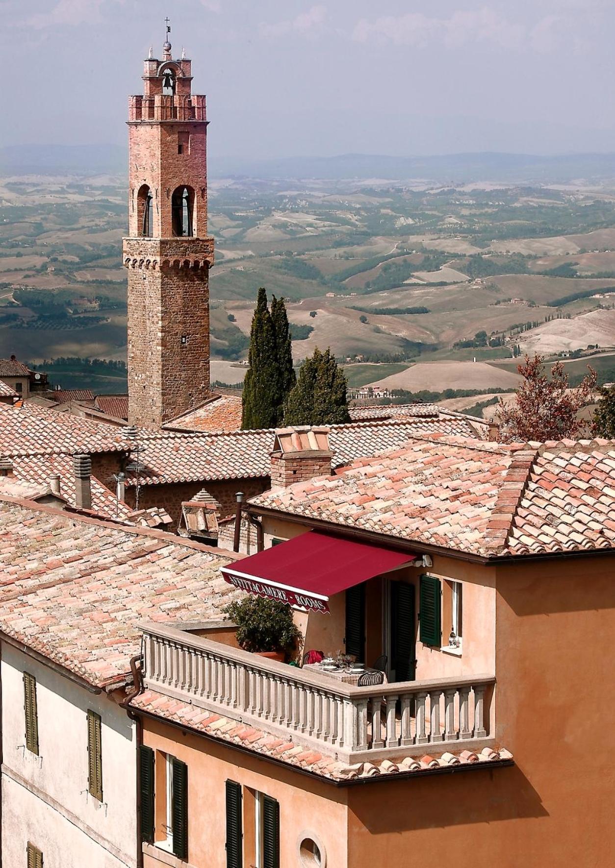 Il Barlanzone Affittacamere Montalcino Luaran gambar