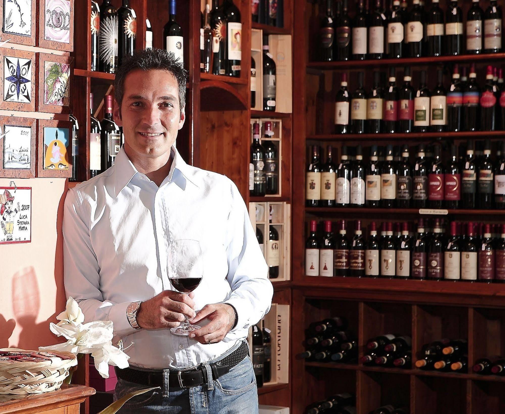 Il Barlanzone Affittacamere Montalcino Luaran gambar